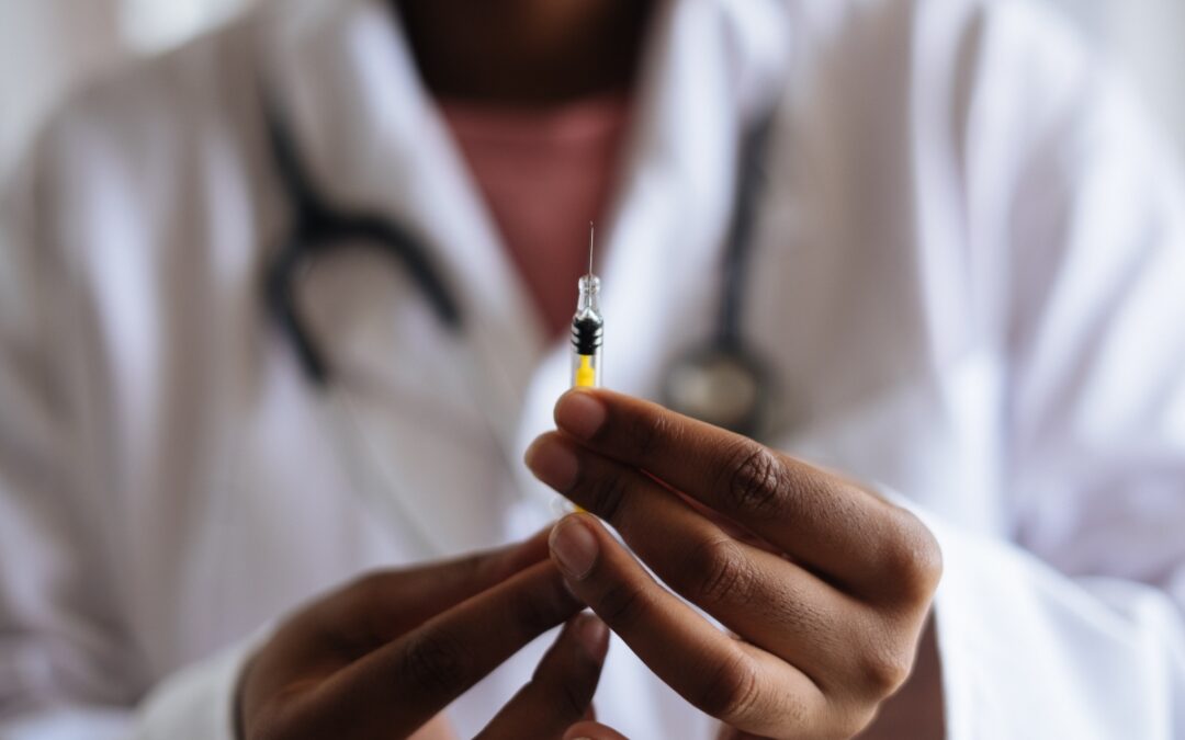 SPD-Fraktionschef Arnold will Rechtssicherheit für Ärztinnen und Ärzte beim Impfen